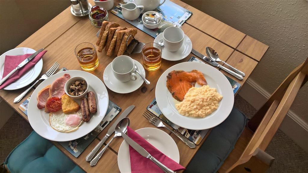 Links Side Guest house 4*
