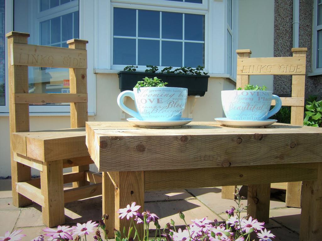 Links Side Guest house 4*