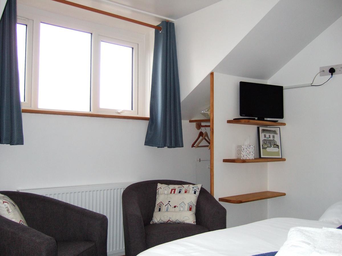 Links Side Guest house